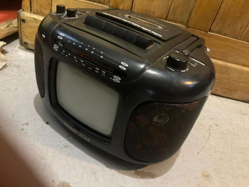 Vintage Orient Star Portable TV/ Radio/ Tape Deck