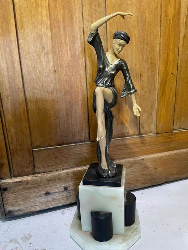 Art Deco Dancer after Ferdinand Preiss , Autumn Dance in metal and Ivorine ( 41 cm high )