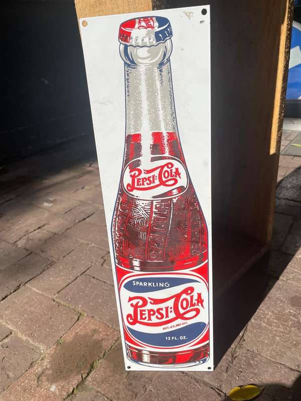 Enamel Pepsi Sign ( 53 x 25 cm ) Pepsico Inc 1992