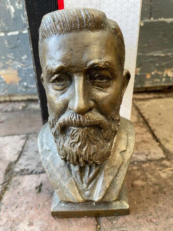 Boer War:Bronze Bust of Genl. De Wet ( Coert Steynberg) 18 cm