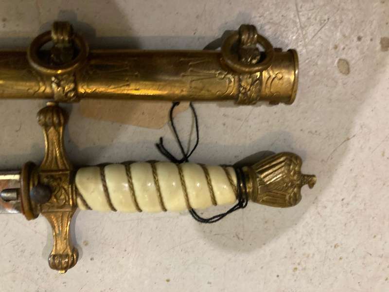 WW11 German Kriegsmarine Officers Dagger