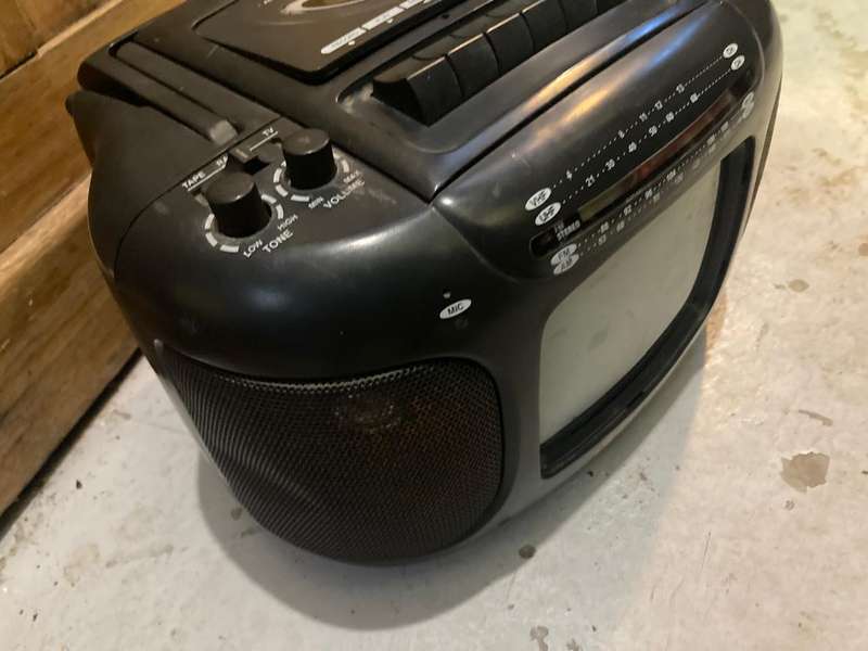 Vintage Orient Star Portable TV/ Radio/ Tape Deck