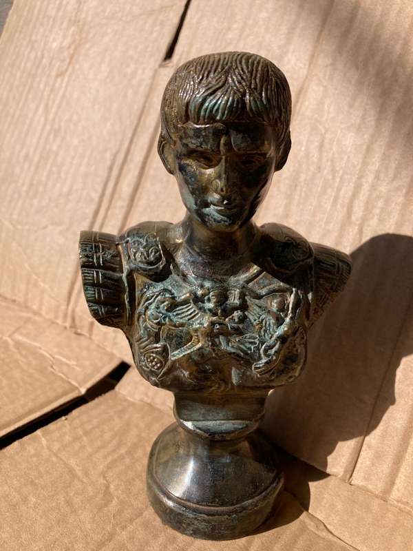 Bronze Bust of Julius Ceasar ( 17 cm )