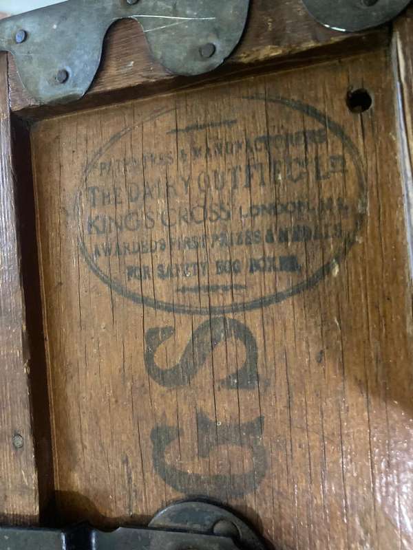 Rare Wooden Eggbox from the 1930's ( 37 x 30 x 20 cm )