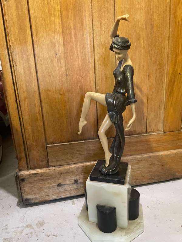 Art Deco Dancer after Ferdinand Preiss , Autumn Dance in metal and Ivorine ( 41 cm high )