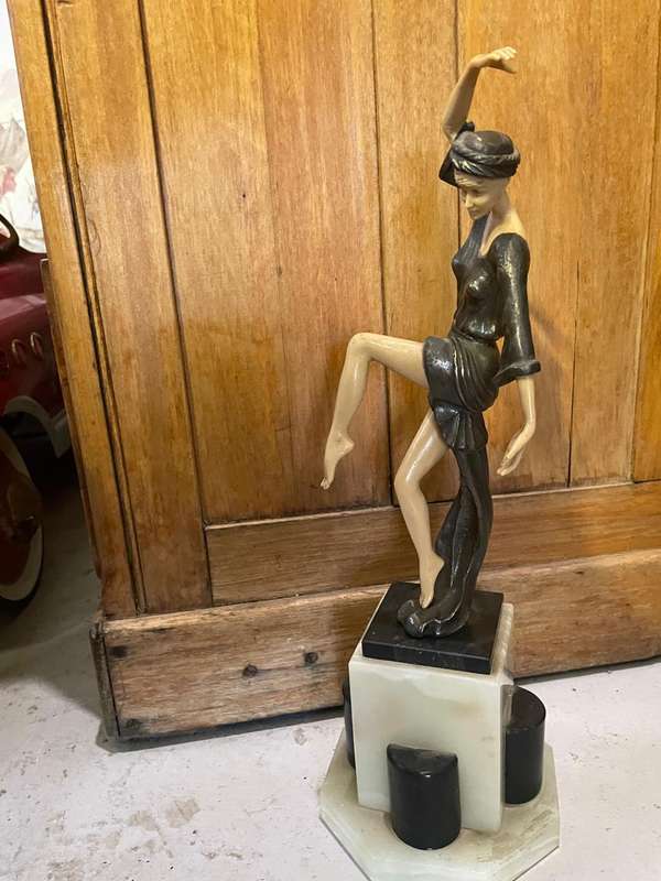 Art Deco Dancer after Ferdinand Preiss , Autumn Dance in metal and Ivorine ( 41 cm high )