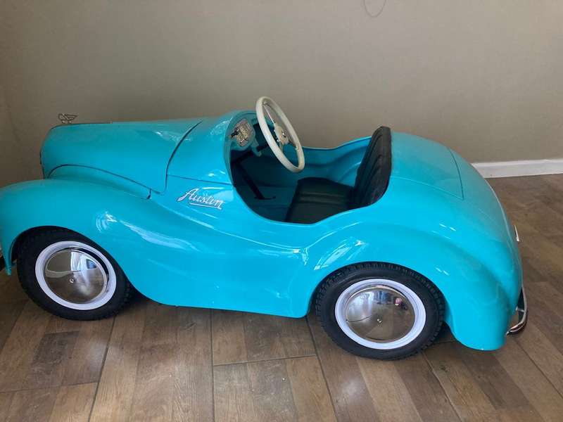 Rare Austin J40 Pedal Car ( Fully restored)
