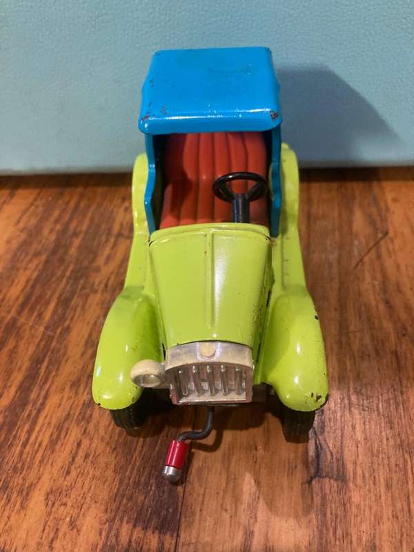 Japanese Tinplate Friction Car ( 16 x 9 x 6 cm )