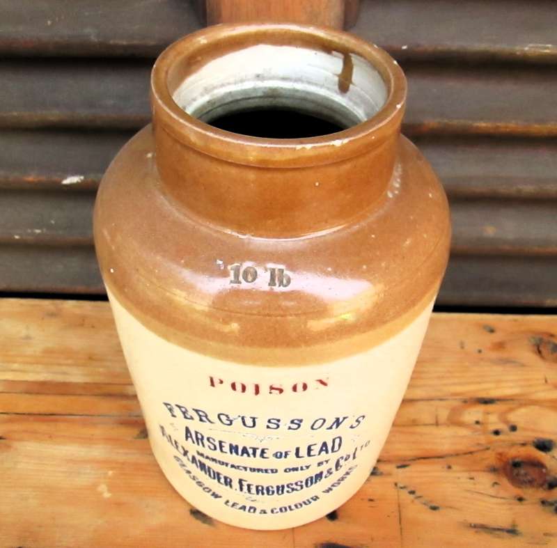 FERGUSSON'S ARSENATE OF LEAD POISON JAR