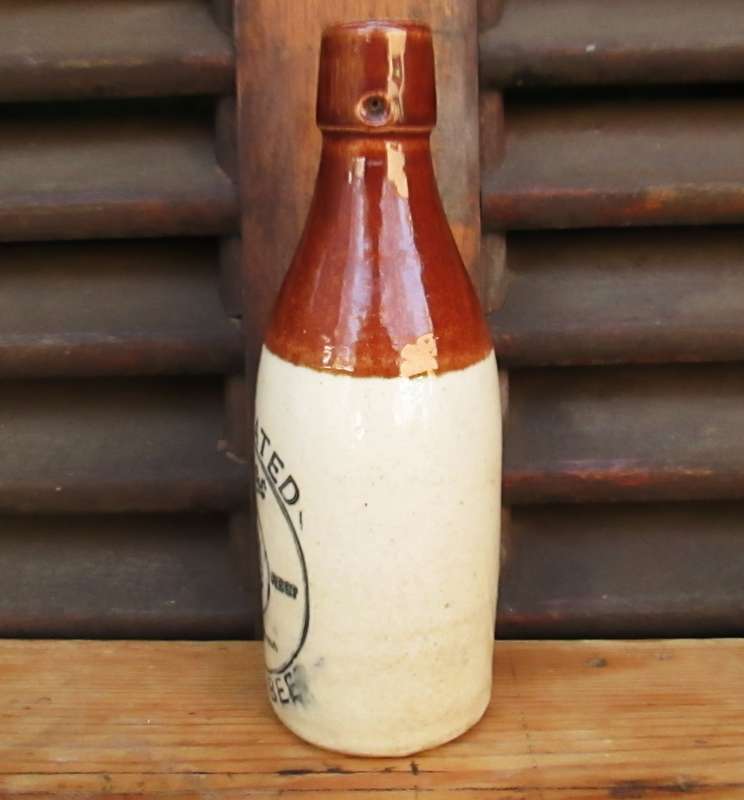 MARSHALL BROS CAPE TOWN GINGER BEER BOTTLE