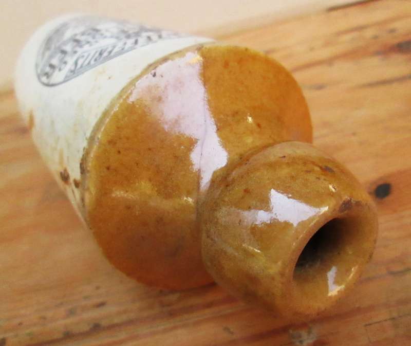 GOLDBERG & ZEFFERTTS JHB & BOKSBURG GINGER BEER BOTTLE