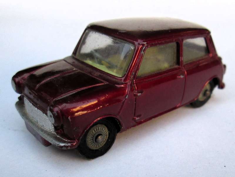 CORGI MORRIS MINI MINOR
