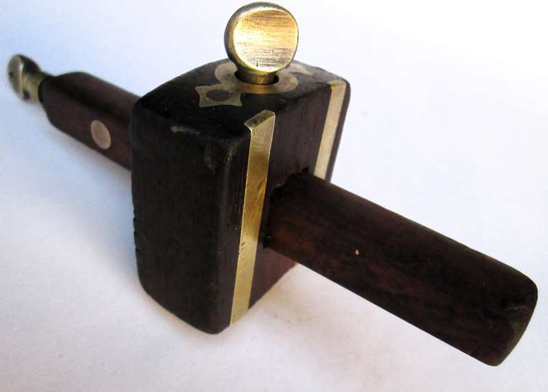 MARKING GAUGE