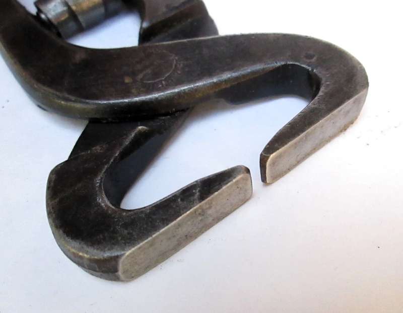 SWEDISH EABERG TILE NAIL PLIERS