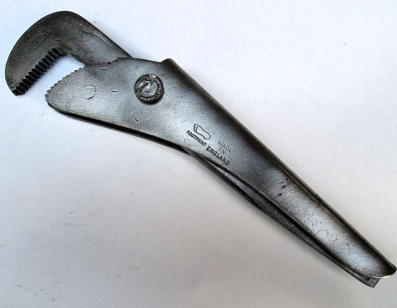 FOOT PRINT WRENCH