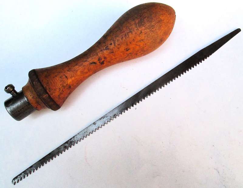 KEYHOLE SAW