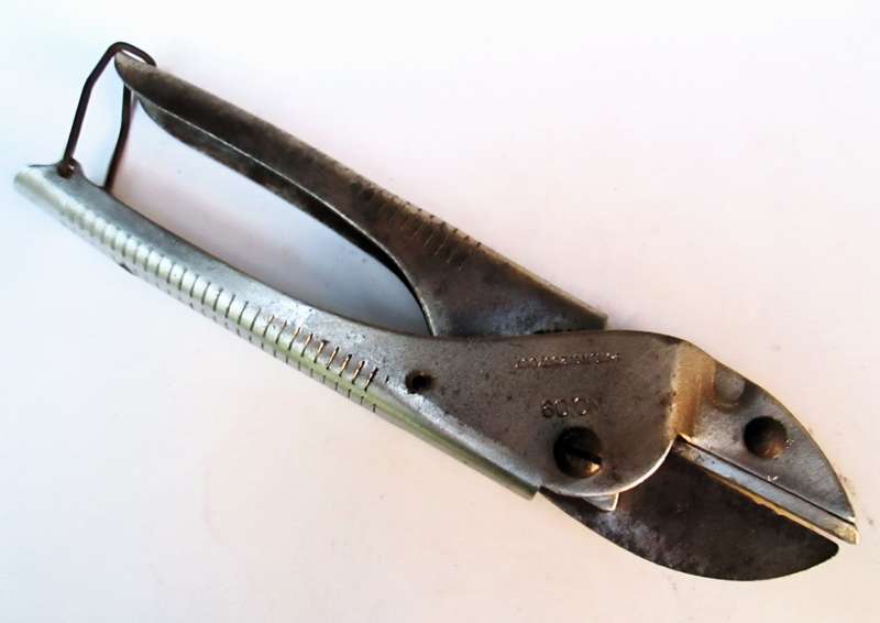 CUTTER