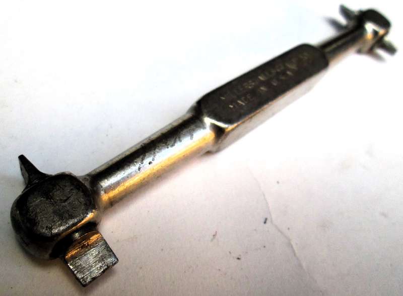MILLERS FALLS No.199 OFFSET SCREWDRIVER