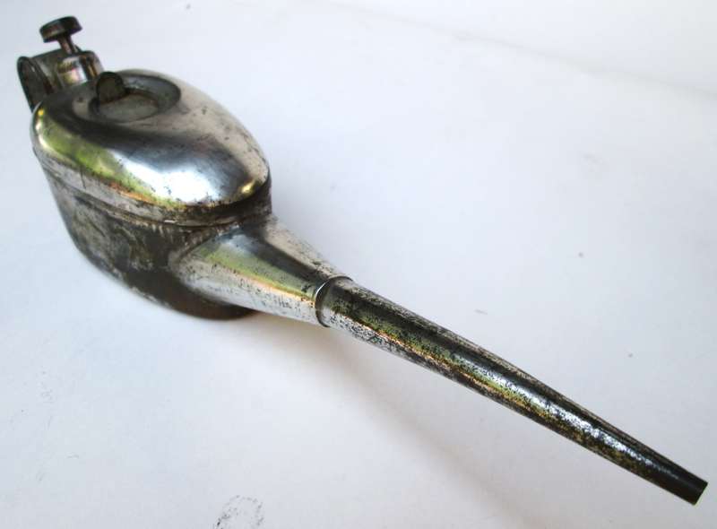 OIL CAN