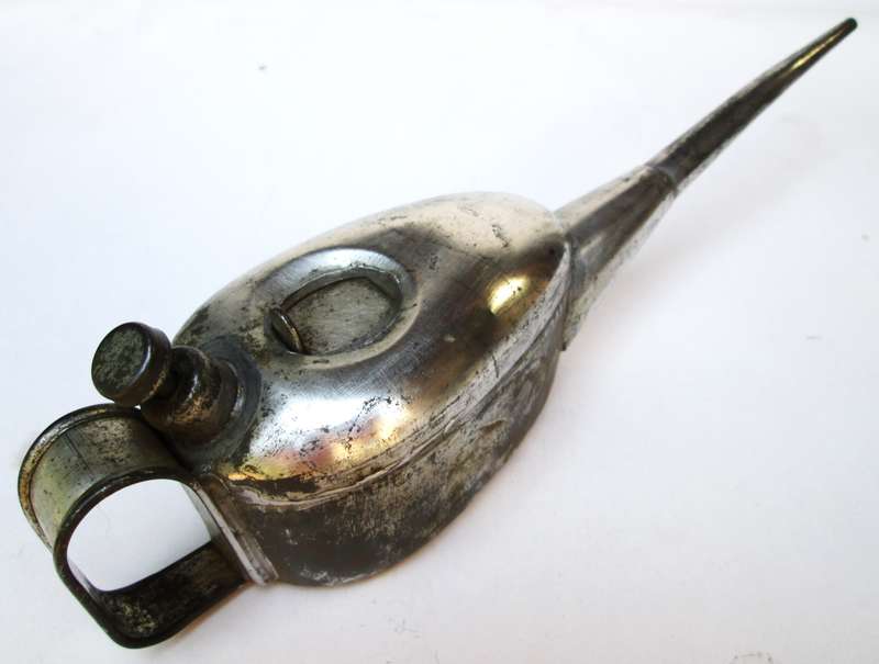 OIL CAN