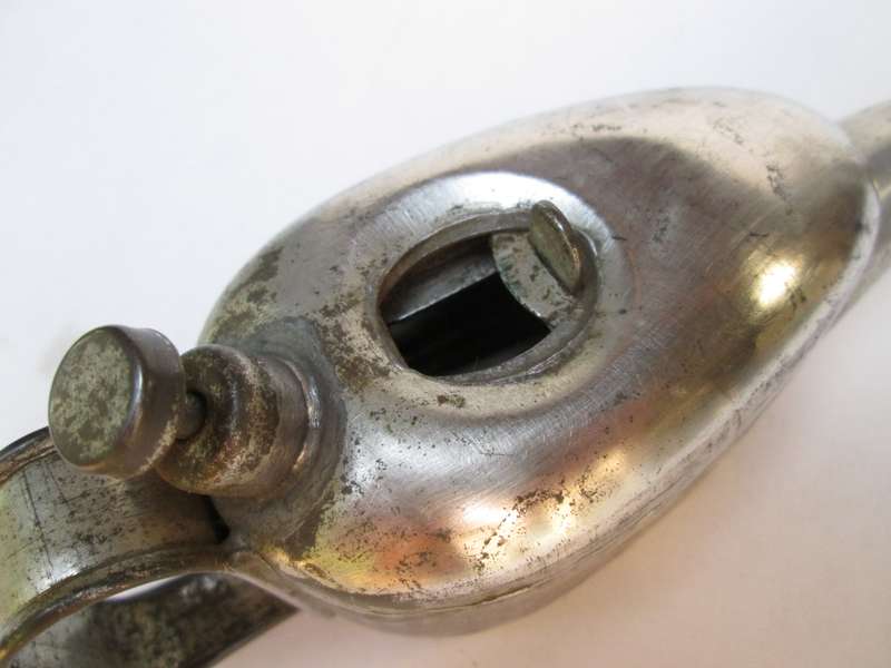 OIL CAN