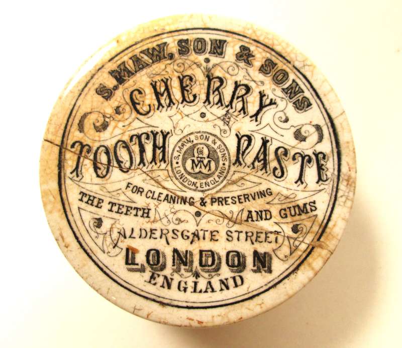 CHERRY TOOTH PASTE POT