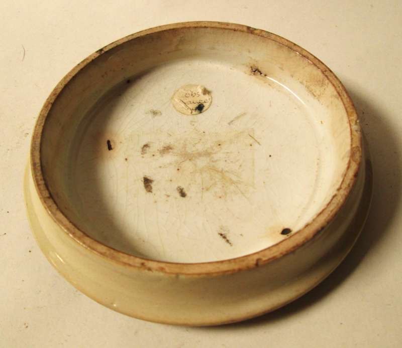 CAT AND CRAYFISH PRATTWARE LID
