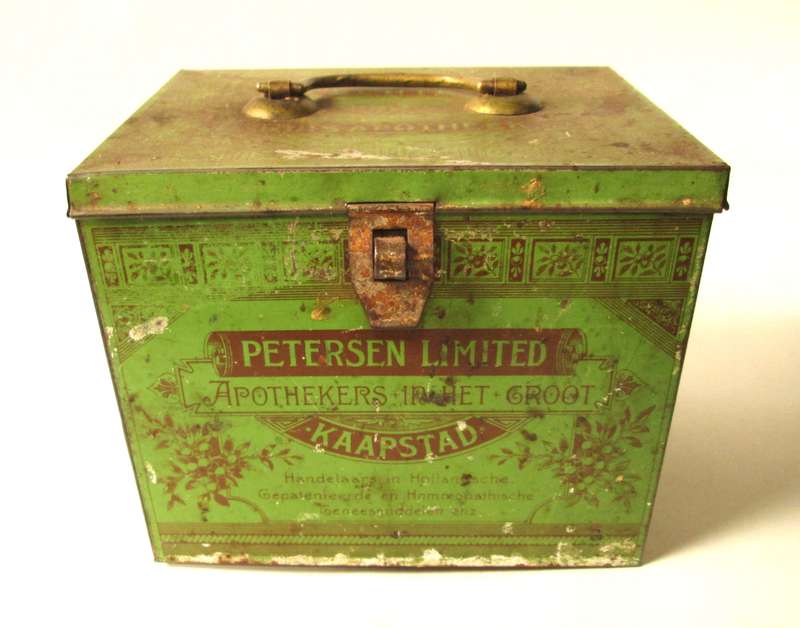 PETERSEN'S LIMITED APOTHERS KAAPSTAD TIN
