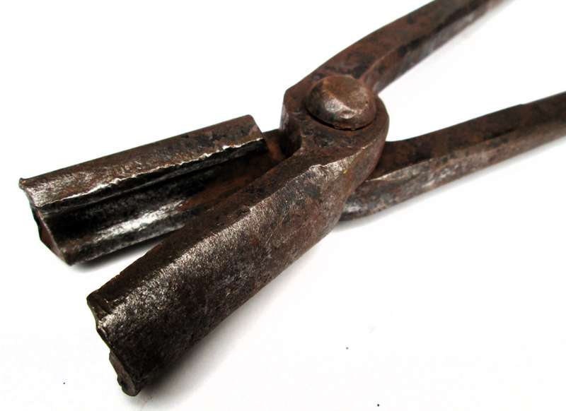 BLACKSMITH TONGS