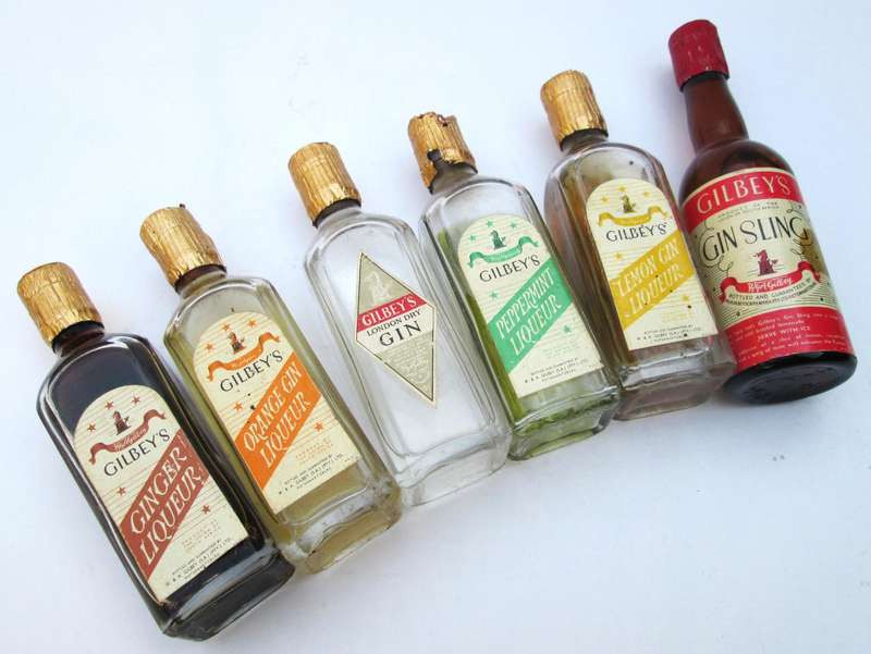 MINIATURES: GILBEY'S GIN BOTTLES