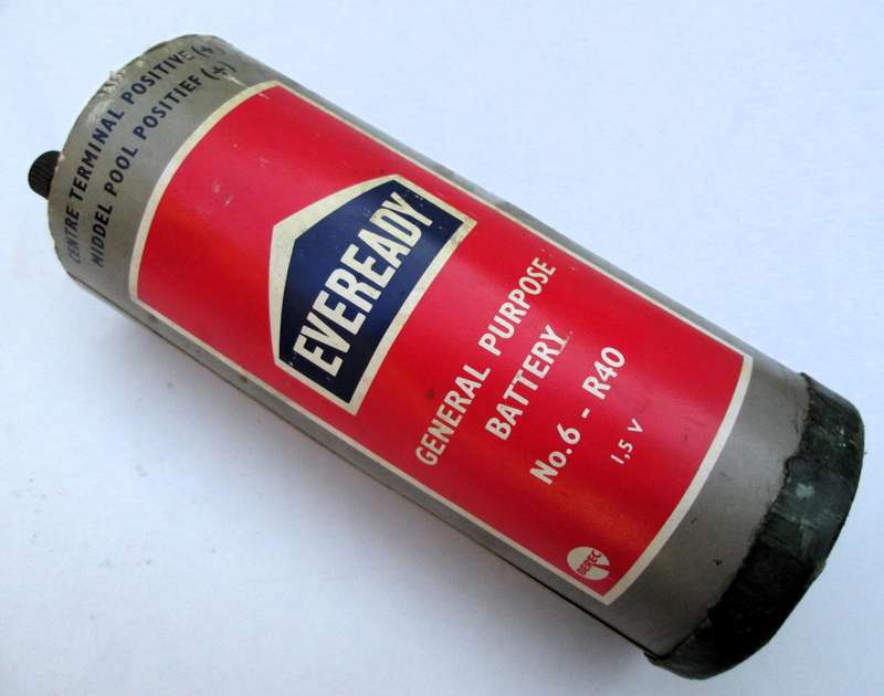 VINTAGE EVEREADY BATTERY