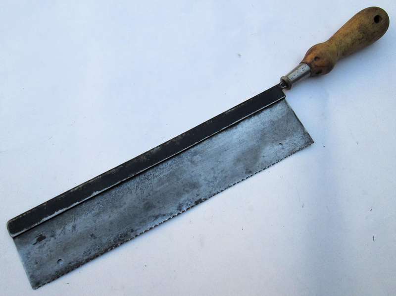 VINTAGE DOVETAIL SAW