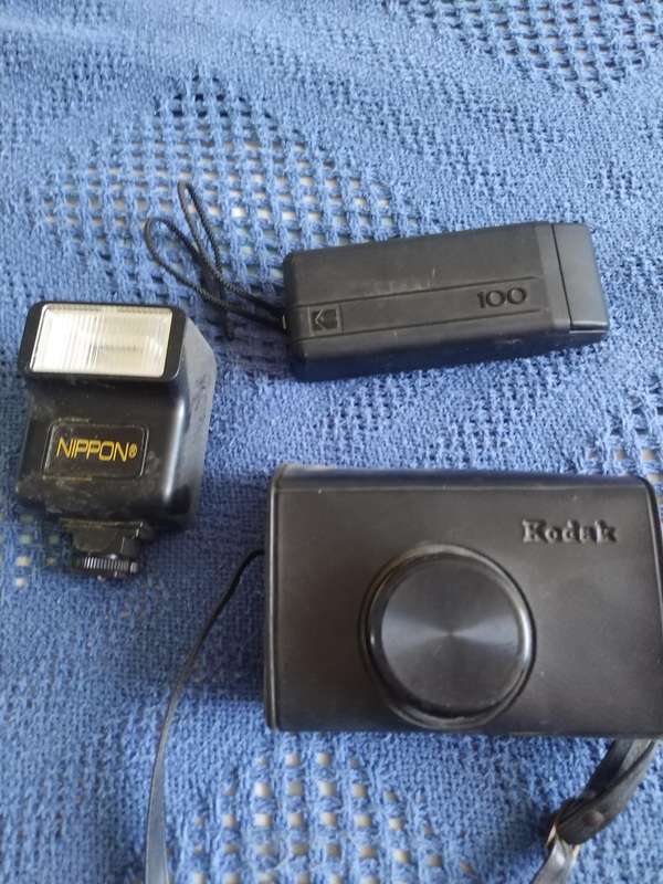 Job lot cameras vintage and modern