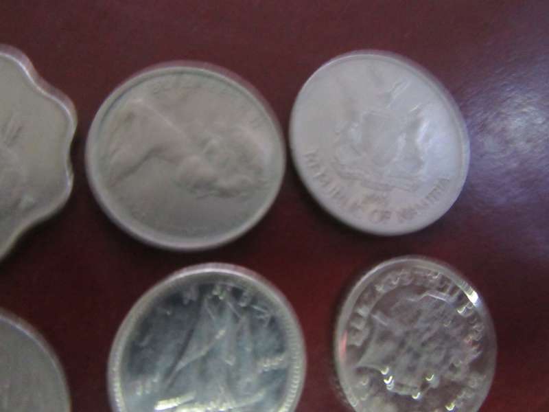 GOOD START FOR THE BEGINNER - 10 INTERNATIONAL COINS - ASPR SCAN CO17