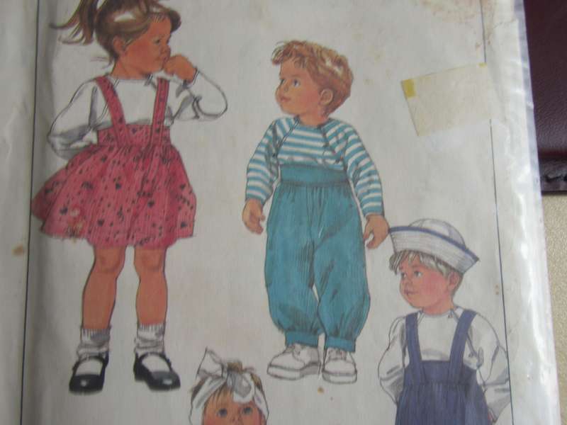 SIMPLICITY PATTERN NO. 8826 - SIZE 2 - COMPLETE