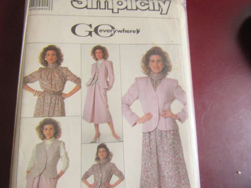 SIMPLICITY NO.9316 - SIZE44-50 - COMPLETE
