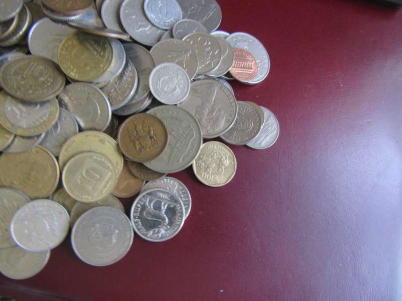 500ASSORTED WORLD COINS - AS PER SCAN - BID PER ITEM -WS2.5.