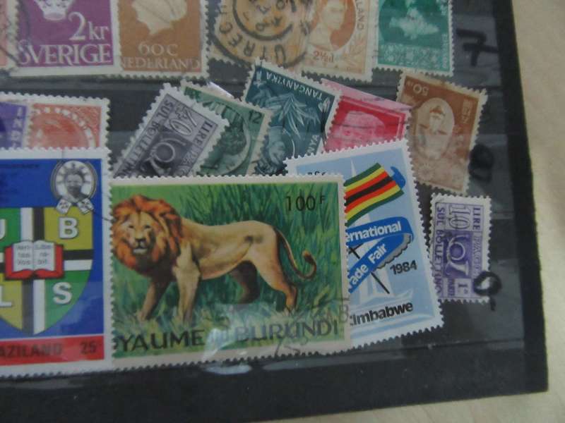 GOOD START FOR THE BEGINNER - 50 INTERNATIONAL STAMPS - AS PER SCAN - INT14