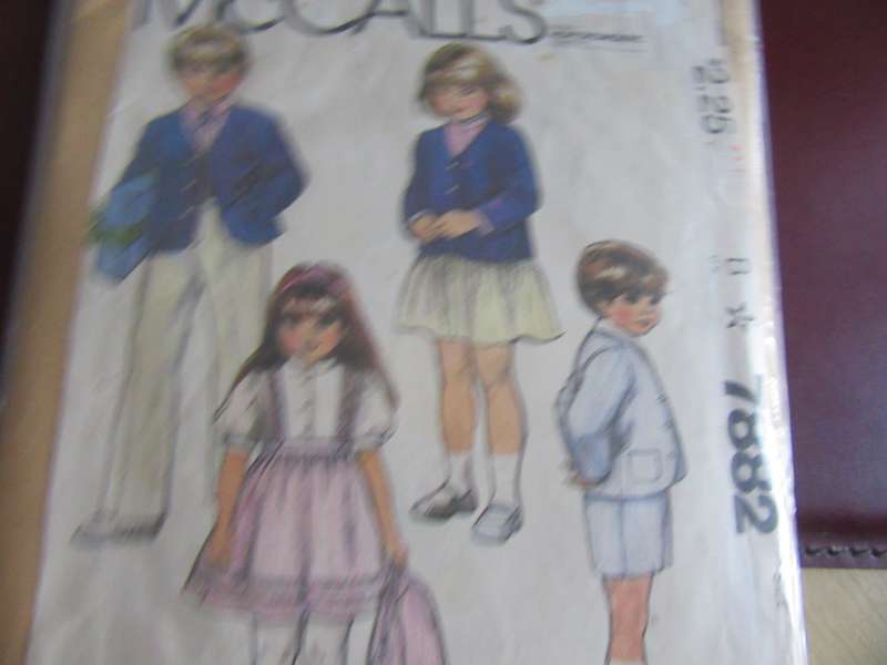 MC CALL'S NO.7882 - SIZE4 - COMPLETE - RD