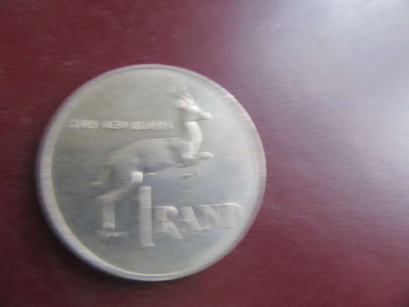 RSA - 1 RAND WITH COAT OF ARMS 1988R5