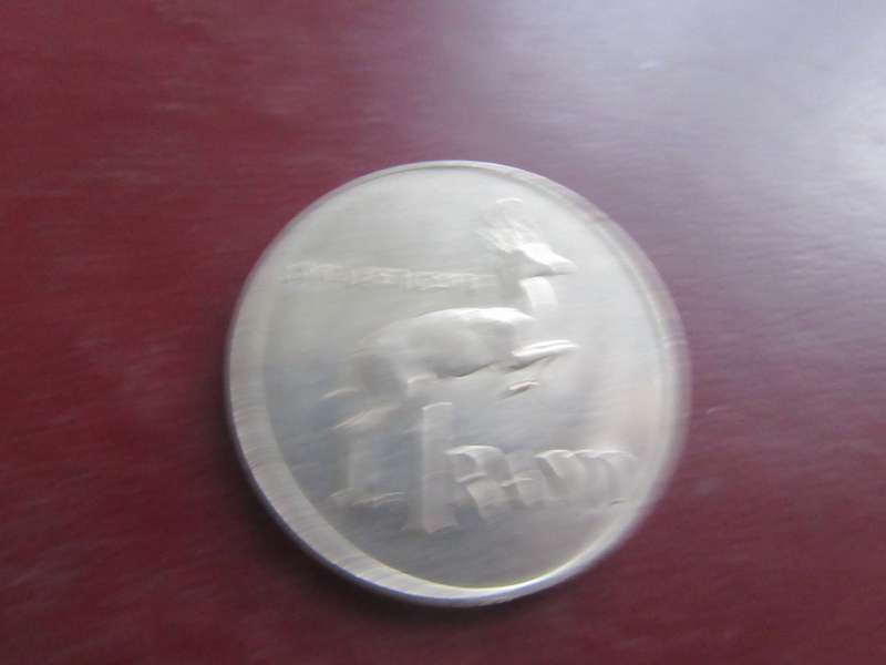 RSA - 1 RAND WITH COAT OF ARMS1983 - R5
