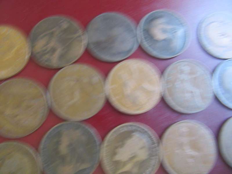 BARGAIN - 30 OLD UK PENNIES /VARIOUS YEARS - AS PER SCAN - BID PER ITEM -FA1