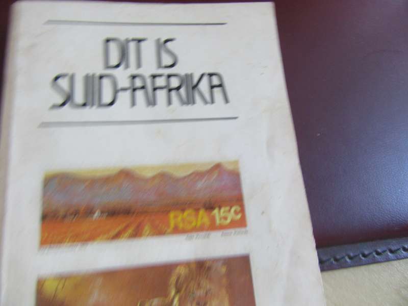 AFRIKAANSE BOOK CLEARANCE - 5 VARIOUS - AS PER SCAN - BID PER ITEM