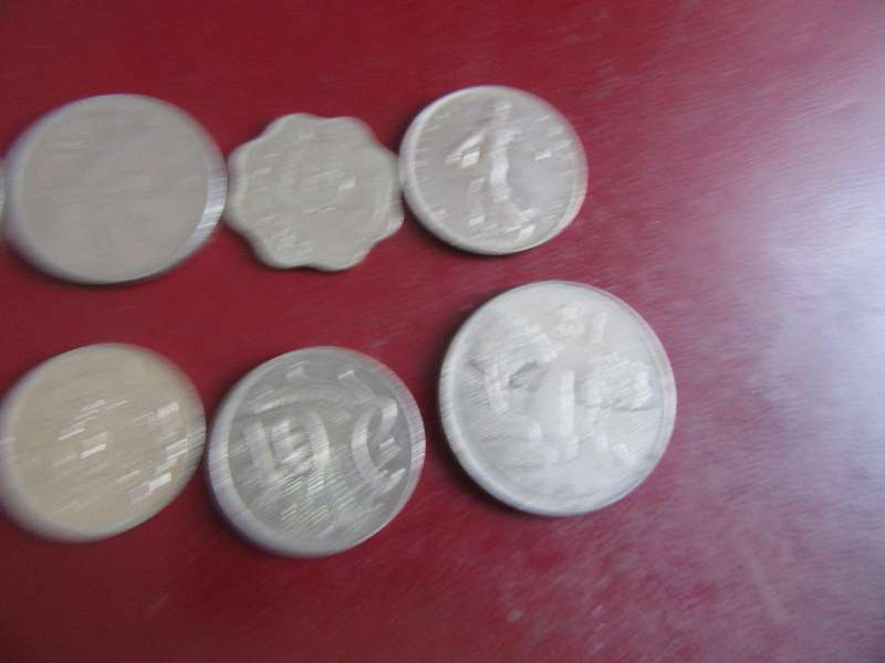 GOOD START FOR THE BEGINNER - 10 INTERNATIONAL COINS - AS PER SCAN- CO59
