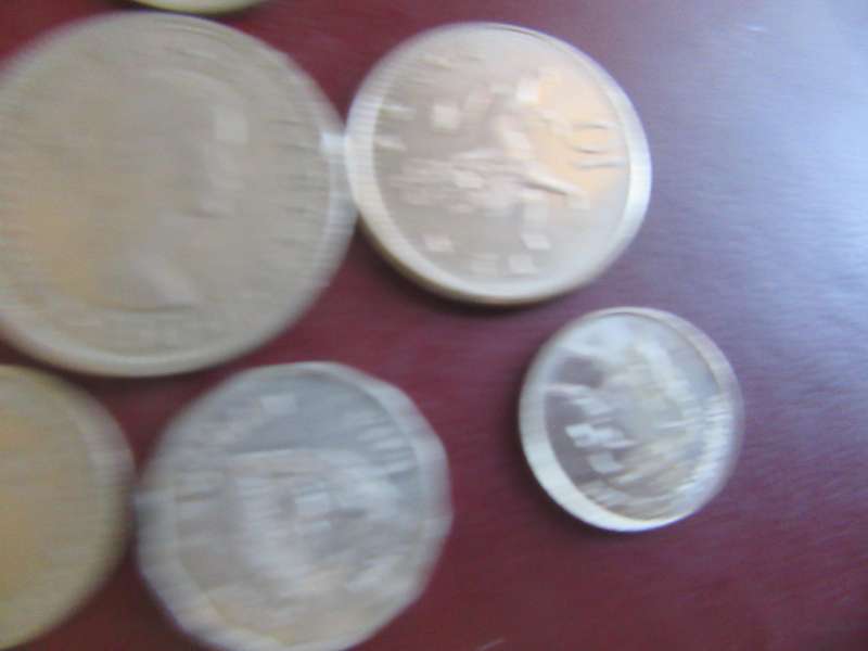 GOOD START FOR THE BEGINNER - 25 INTERNATIONAL COINS - AS PER SCAN - CO21