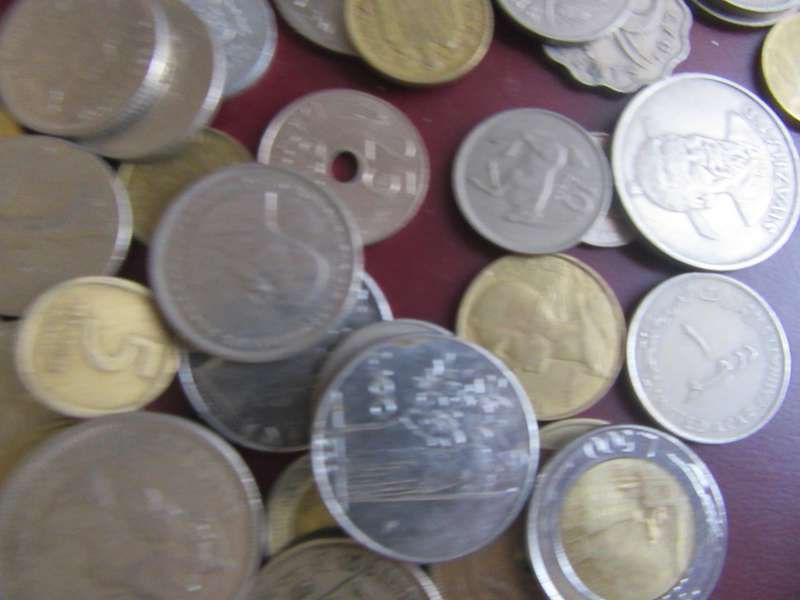 -GOOD START FOR THE BEGINNER 100ASSORTED WORLD COINS - AS PER SCAN - WS1