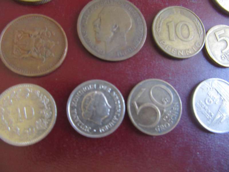 GOOD START FOR THE BEGINNER - 25INTERNATIONAL COINS - AS PERSCAN - CO1