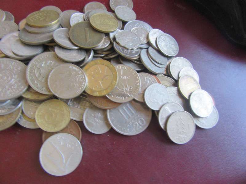 GOODSTART FOR THE BEGINNER - 100 INTERNATIONAL COINS - AS PER SCAN -LOT 1 - BID PER ITEM