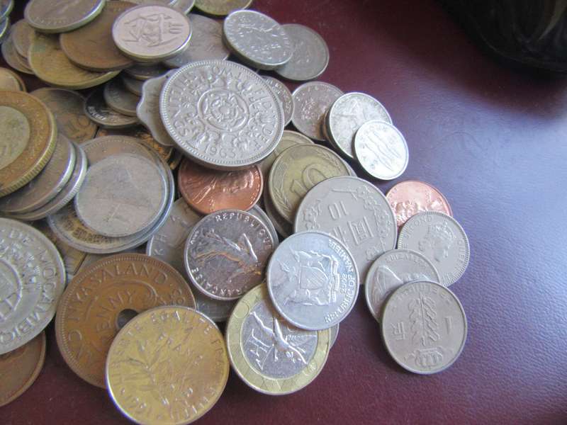 GOODSTART FOR THE BEGINNER - 100 INTERNATIONAL COINS - AS PER SCAN -LOT 1 - BID PER ITEM