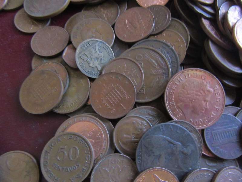 550 INTERNATIONAL COPPER COINS AS PER SCAN